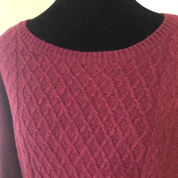 American Eagle Maroon Comfy Sweater - Picture 2 of 7